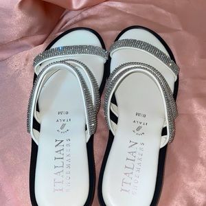 Italian Shoemakers Sandles size 8(1/2)